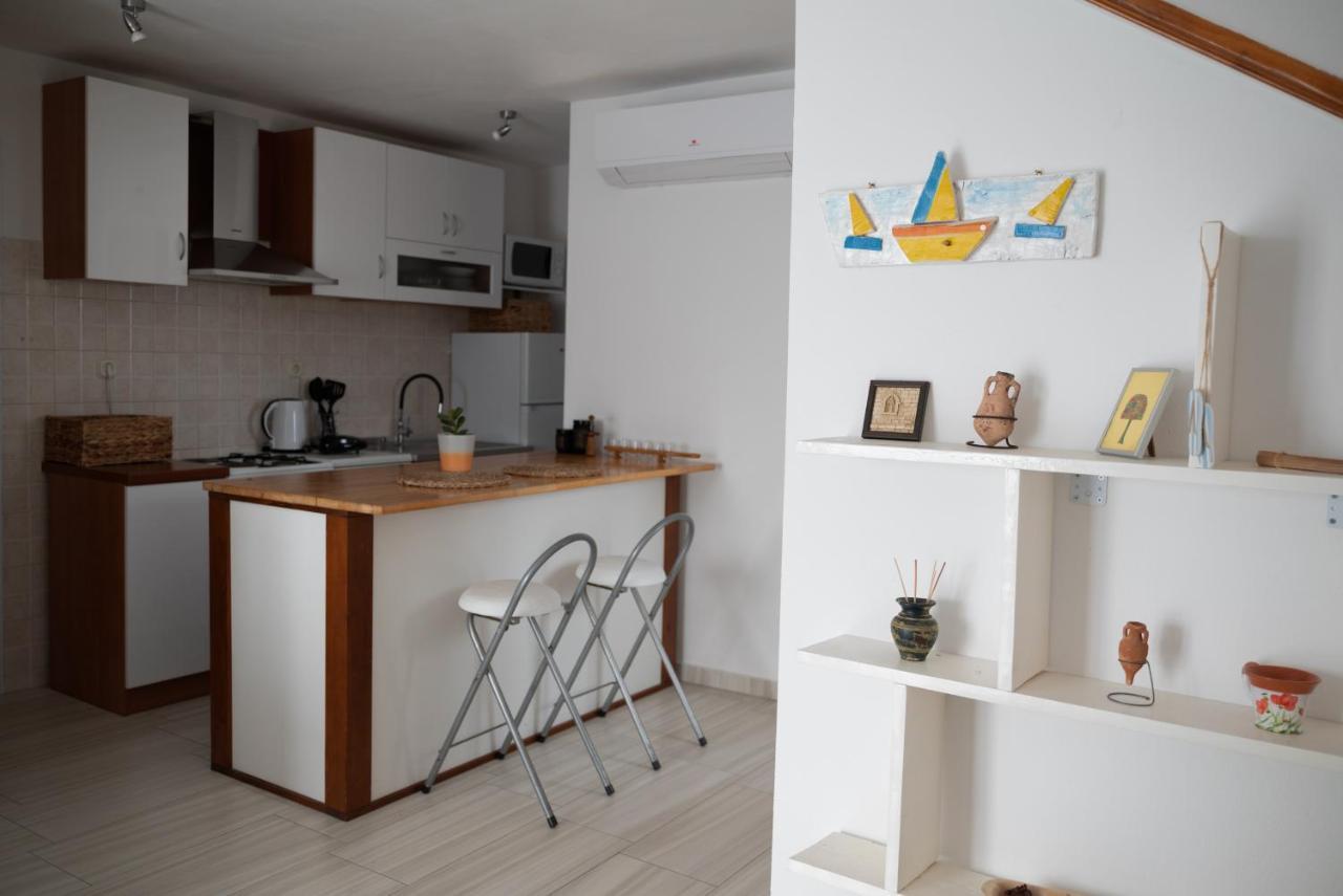 Apartman Milutin Vrsi Exterior photo